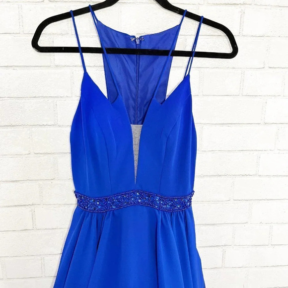 Mac Duggal Royal Blue Beaded A Line Back Cut Out Party Prom Dress Women's Size 2 - Picture 4 of 14